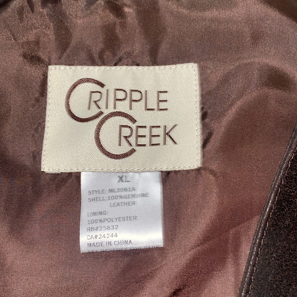 Cripple Creek Genuine Leather Vest View 3